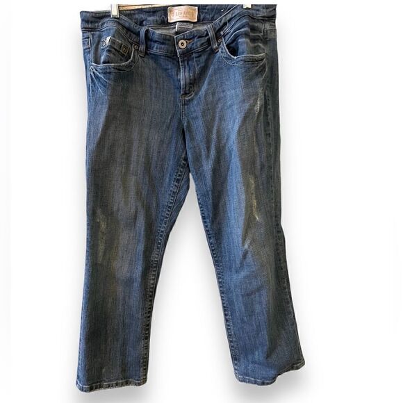 Z Cavaricci Jeans Women’s Sz 14 Straight Leg Light Distressing - Picture 1 of 9
